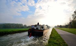 cruising canal