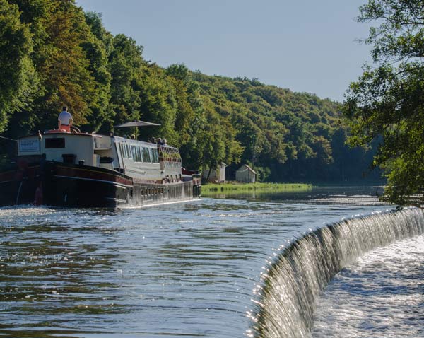 River weir with Luciole